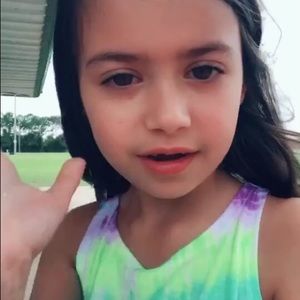 Meet your Posher, Annette